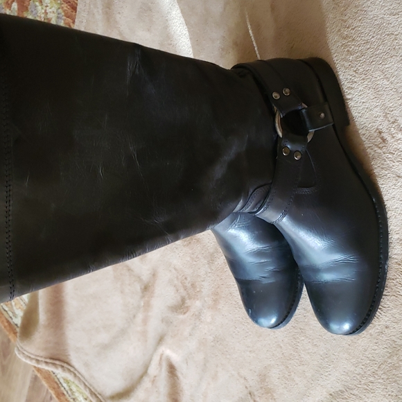 <SALE> Frye leather black women's boots size 8 - Picture 4 of 16